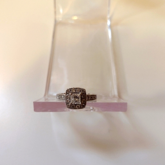 Women's Diamond Ring with Matching Band with Appraisal Report - Picture 2 of 7